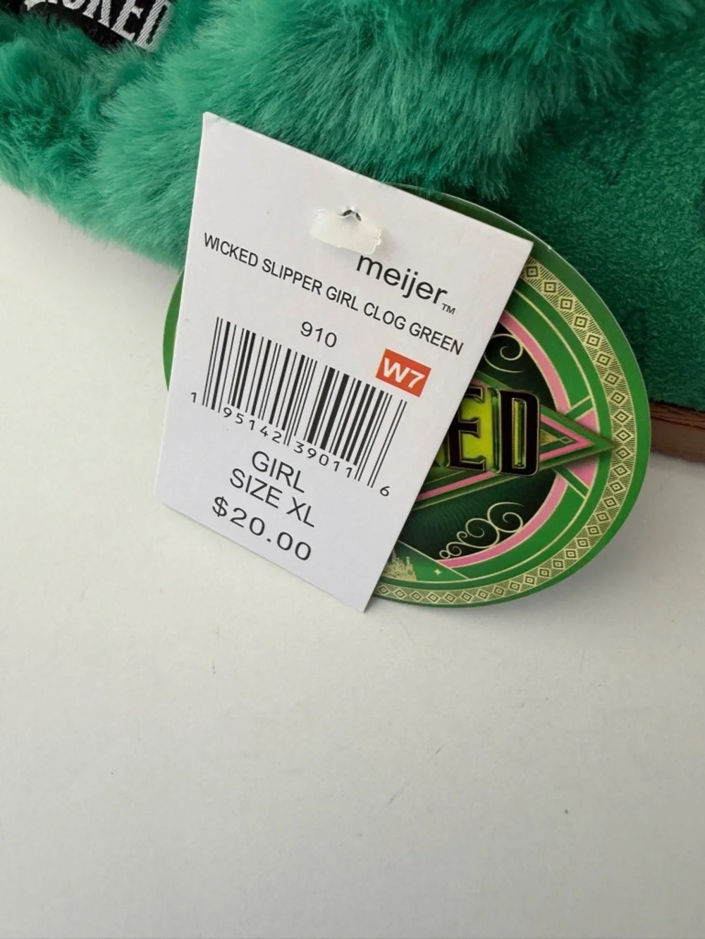 WICKED New $20 Girls XL Pink Green Slip On Fuzzy Faux Fur Slippers GSBox